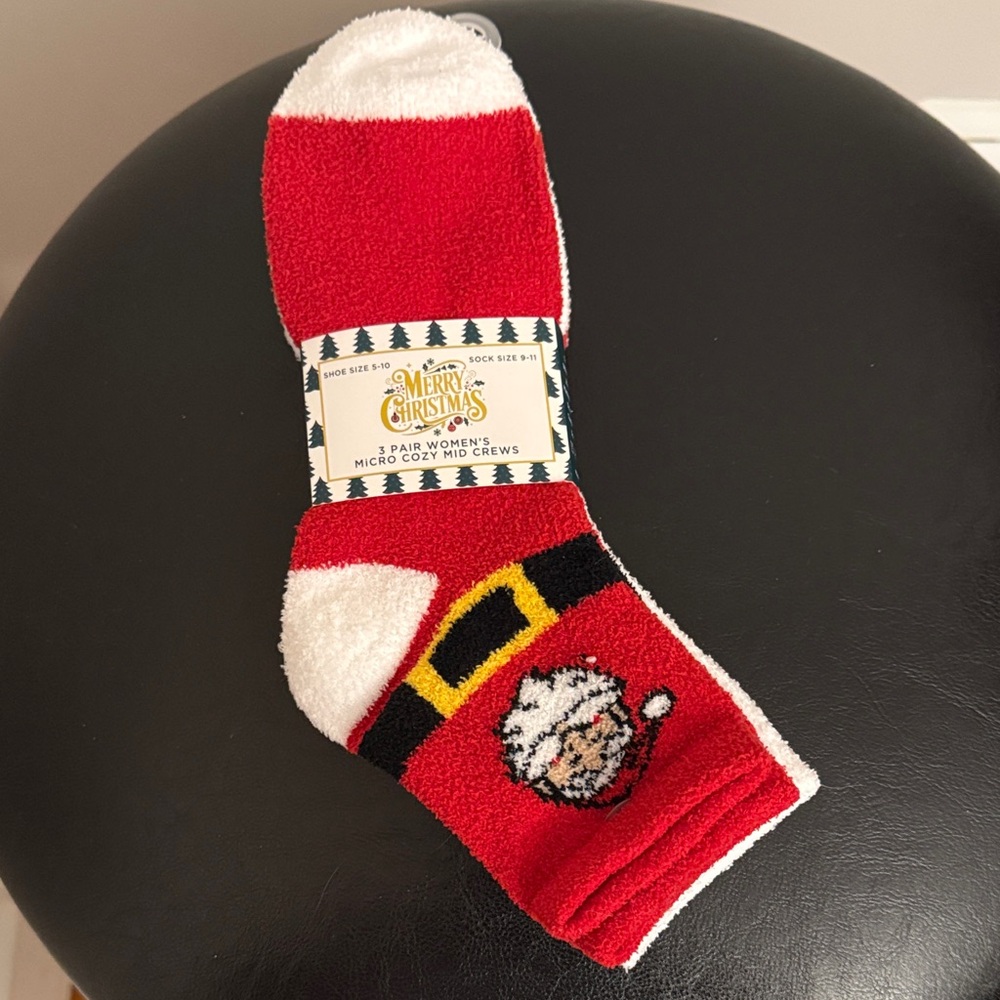 NWT-3 Pack Cozy Christmas Socks